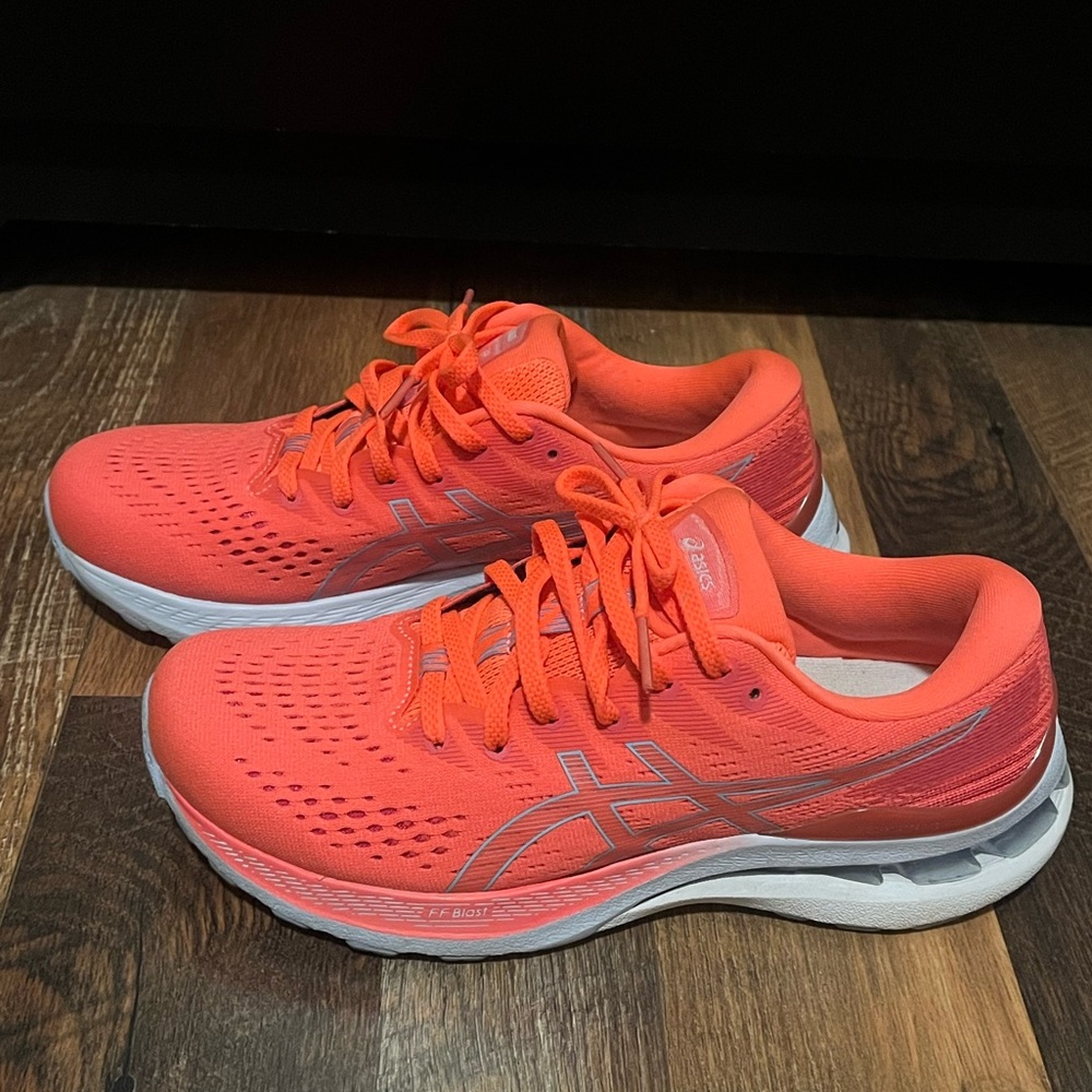 EUC ASICS Women's Neon Coral Running Shoes - Picture 2 of 10